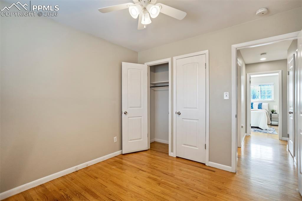 Image 22 of 49: Bedroom