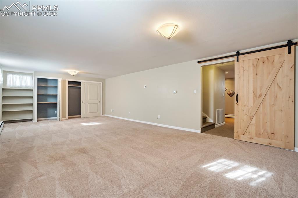 Image 24 of 49: Master Bedroom