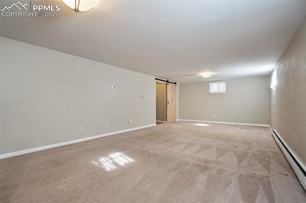 Image 26 of 49: Master Bedroom