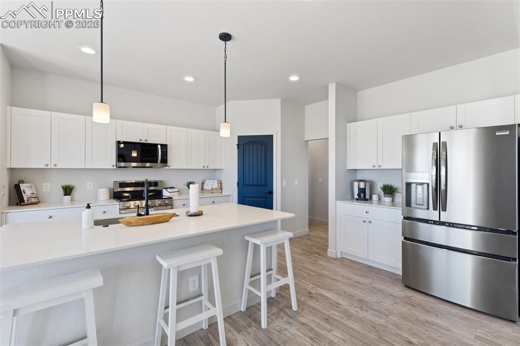 Image 11 of 45: Kitchen