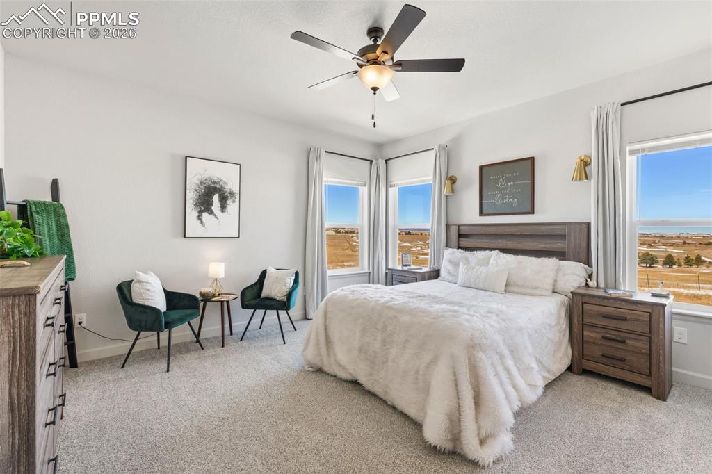 Image 15 of 45: Laundry