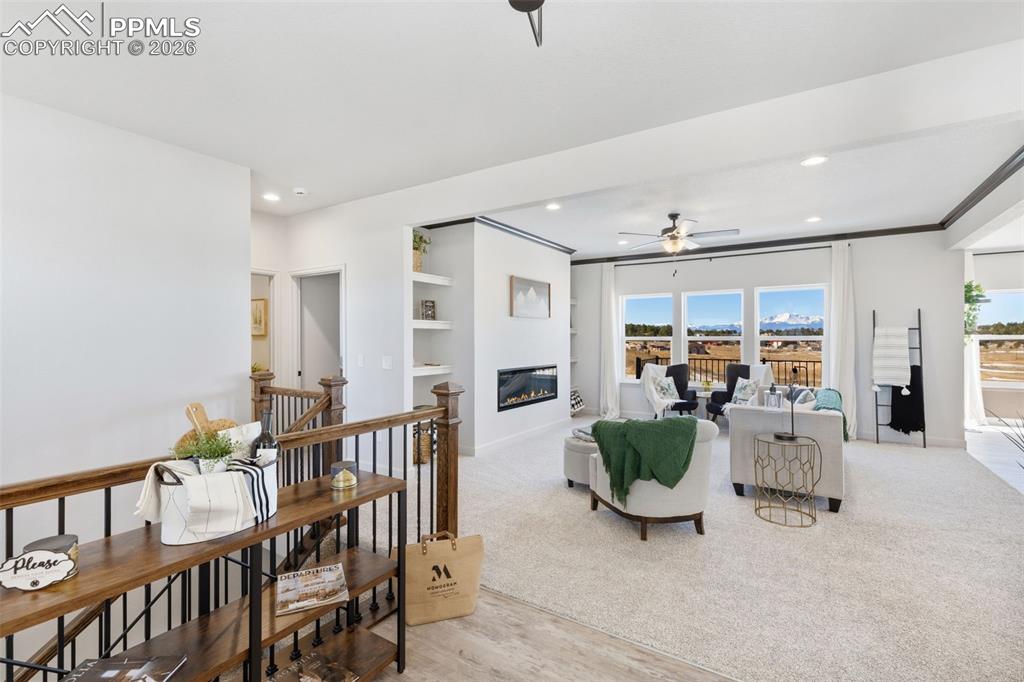 Image 4 of 45: Dining Room