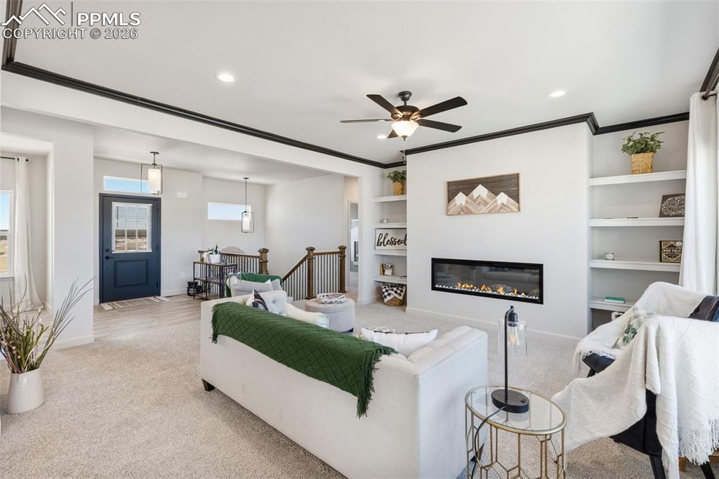 Image 7 of 45: Living Room