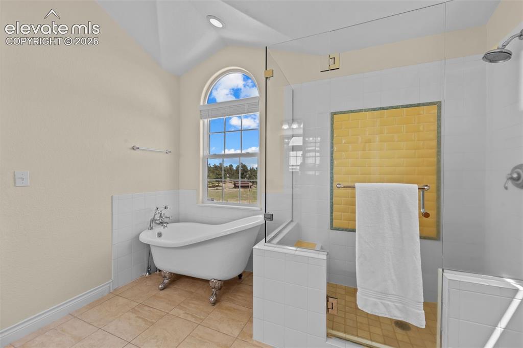 Image 29 of 50: Spa Inspired Bathroom