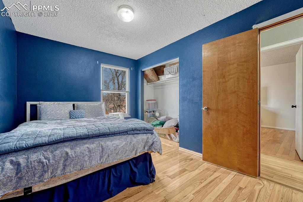 Image 28 of 48: Bedroom