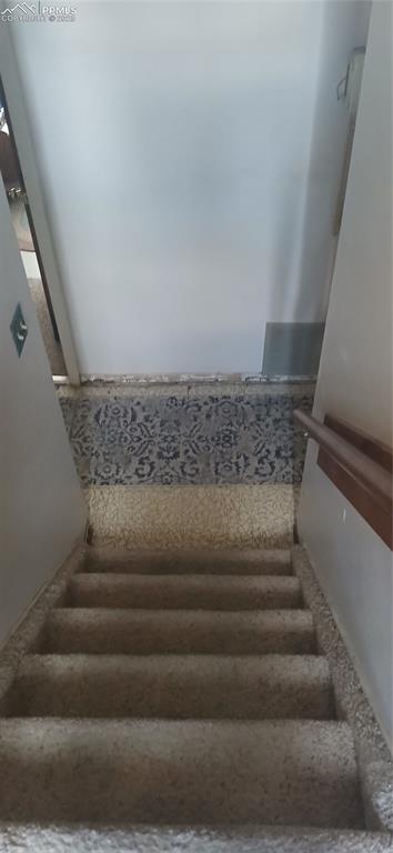 Image 17 of 33: View of staircase