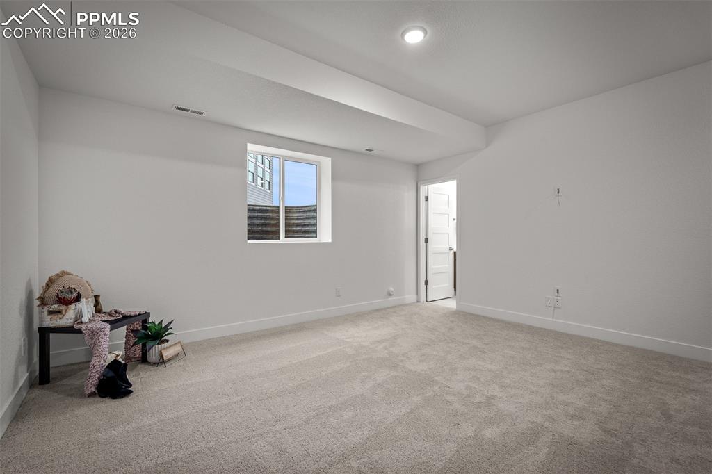 Image 41 of 47: Bedroom