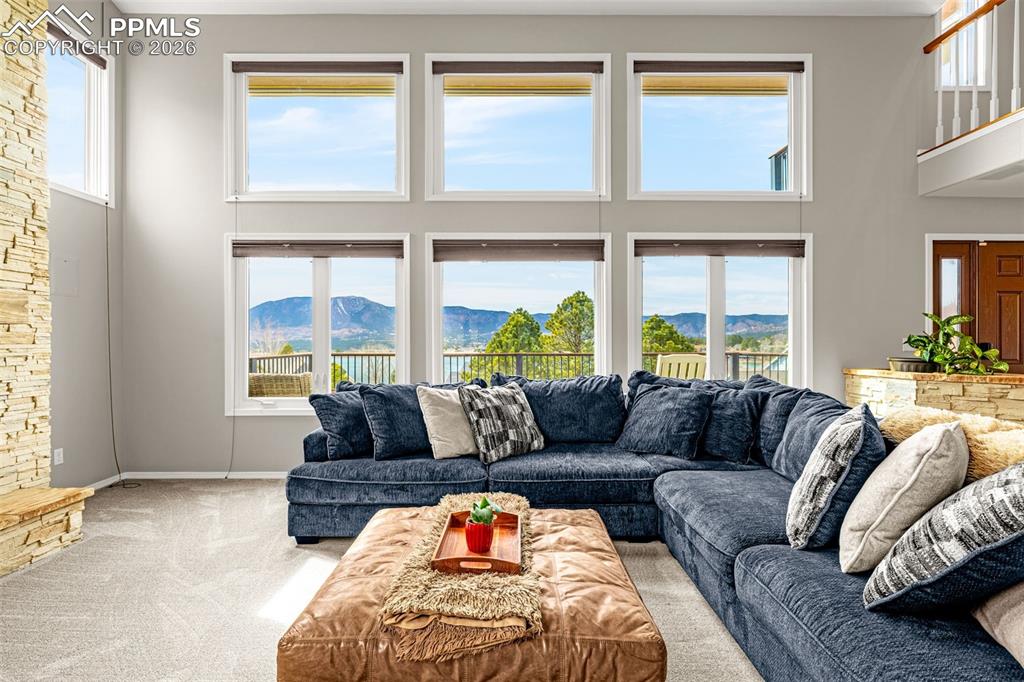 Image 12 of 50: Living Room