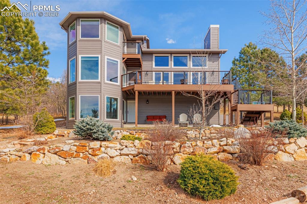 Image 45 of 50: Back of Structure