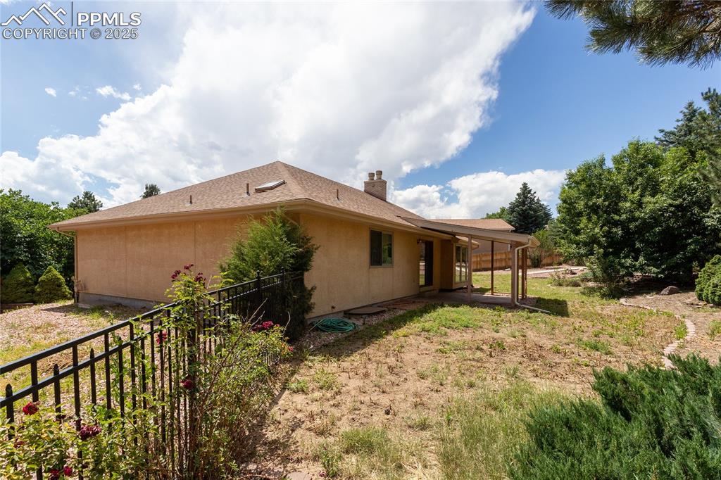 Image 38 of 44: Side of Structure