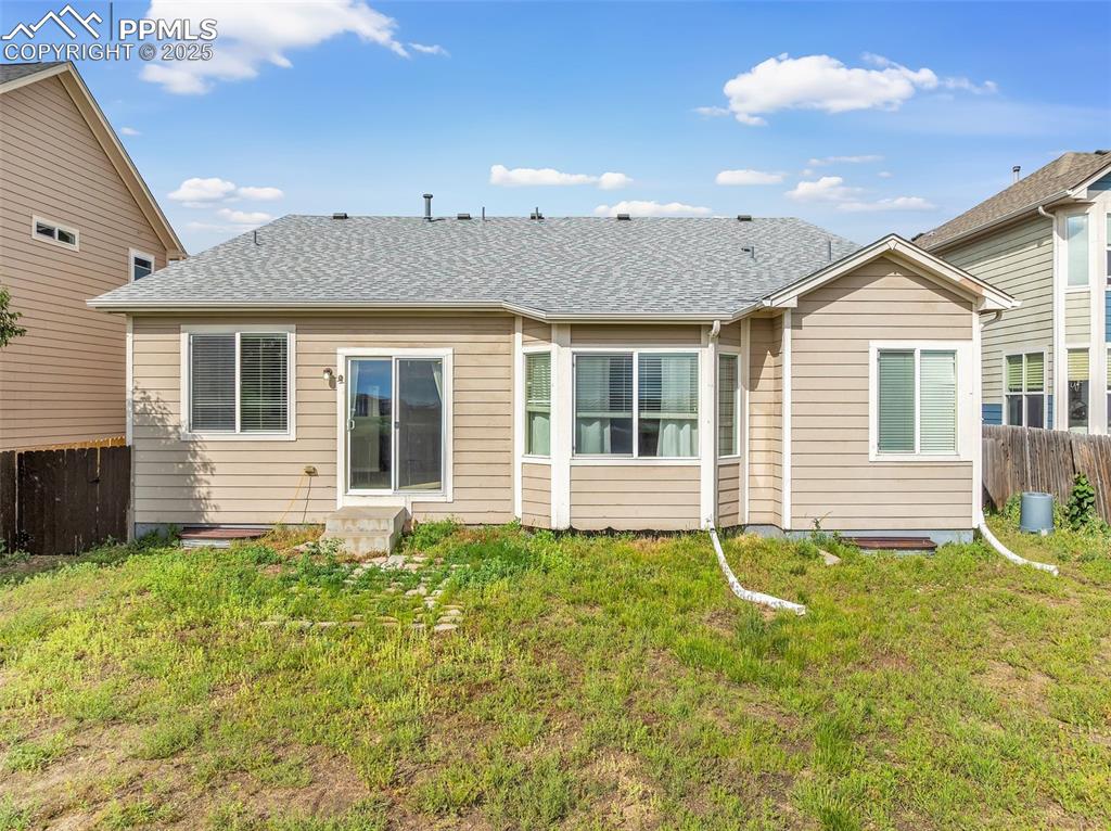 Image 39 of 47: Back of Structure