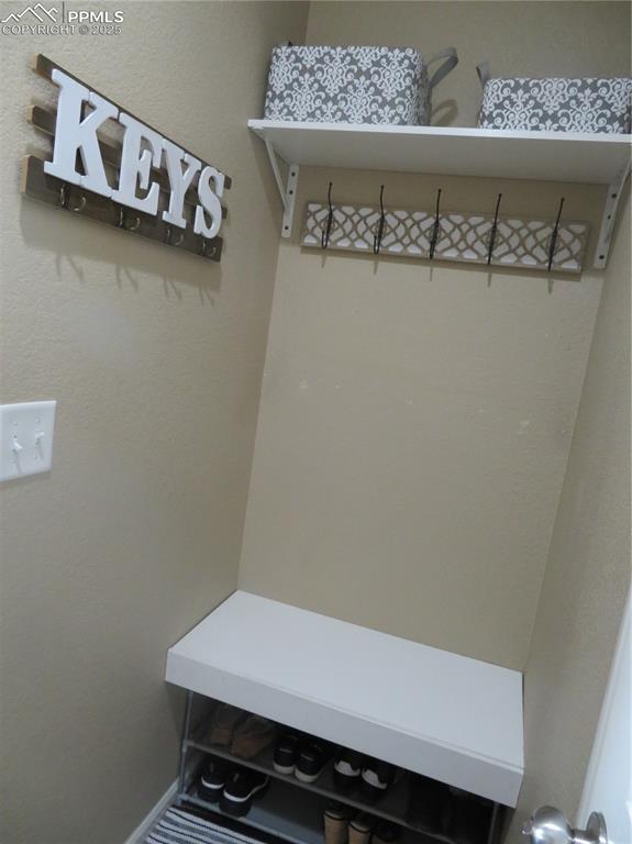 Image 29 of 50: Mud Room