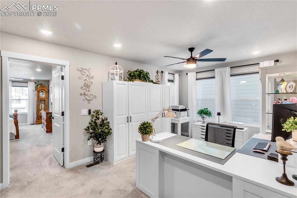 Image 20 of 38: Loft