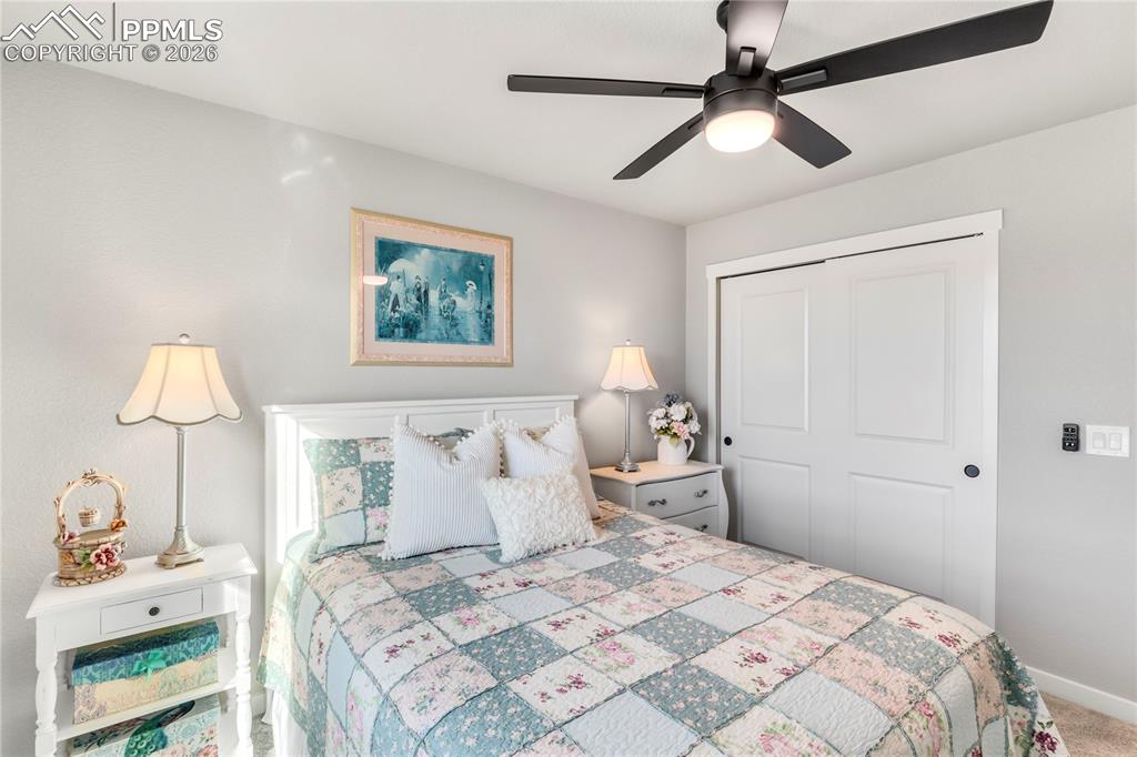 Image 31 of 38: Bedroom