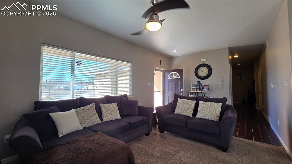 Image 2 of 29: Living Room