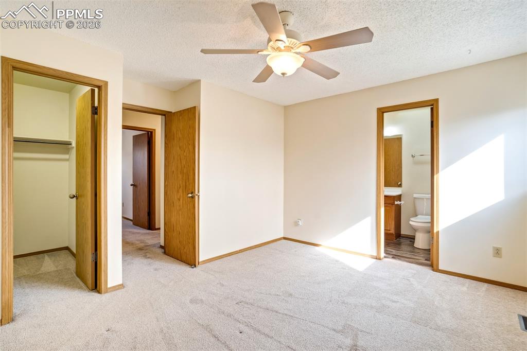 Image 22 of 50: Bedroom