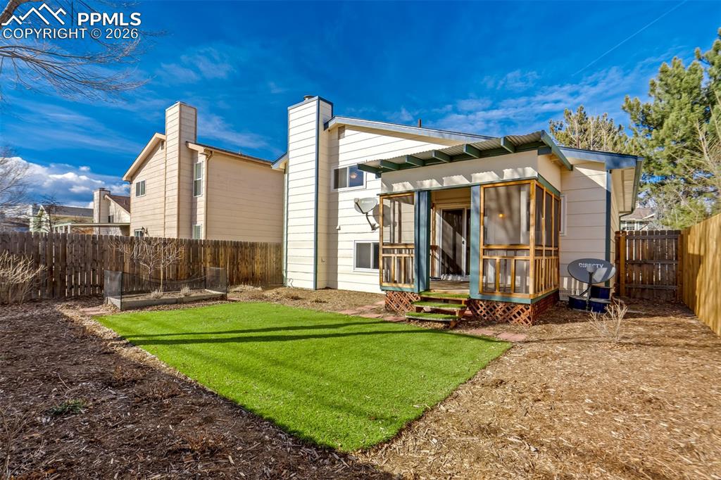 Image 41 of 50: Back of Structure