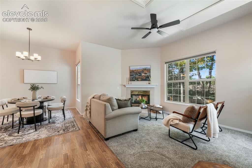Image 10 of 50: Living Room
