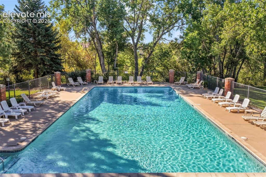 Image 45 of 50: Pool