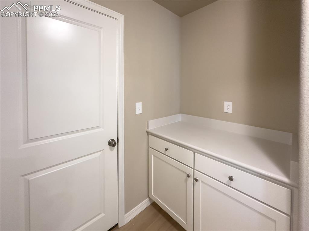 Image 8 of 25: Drop zone