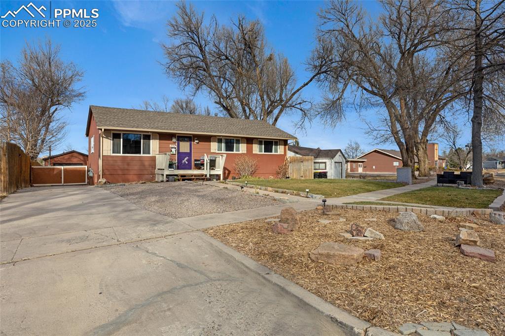 Image 4 of 47: Front of Structure