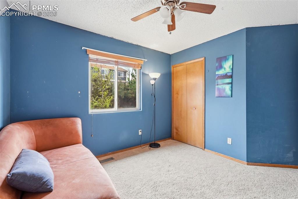 Image 32 of 50: Bedroom #2- upper (cont)