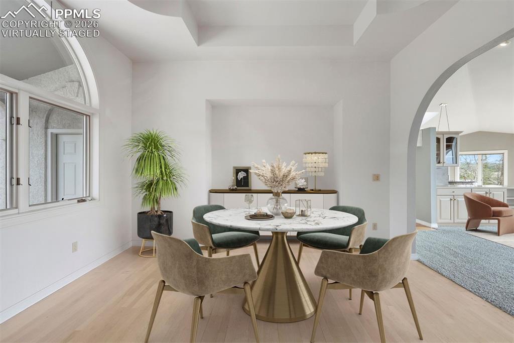 Image 8 of 50: Virtually Staged