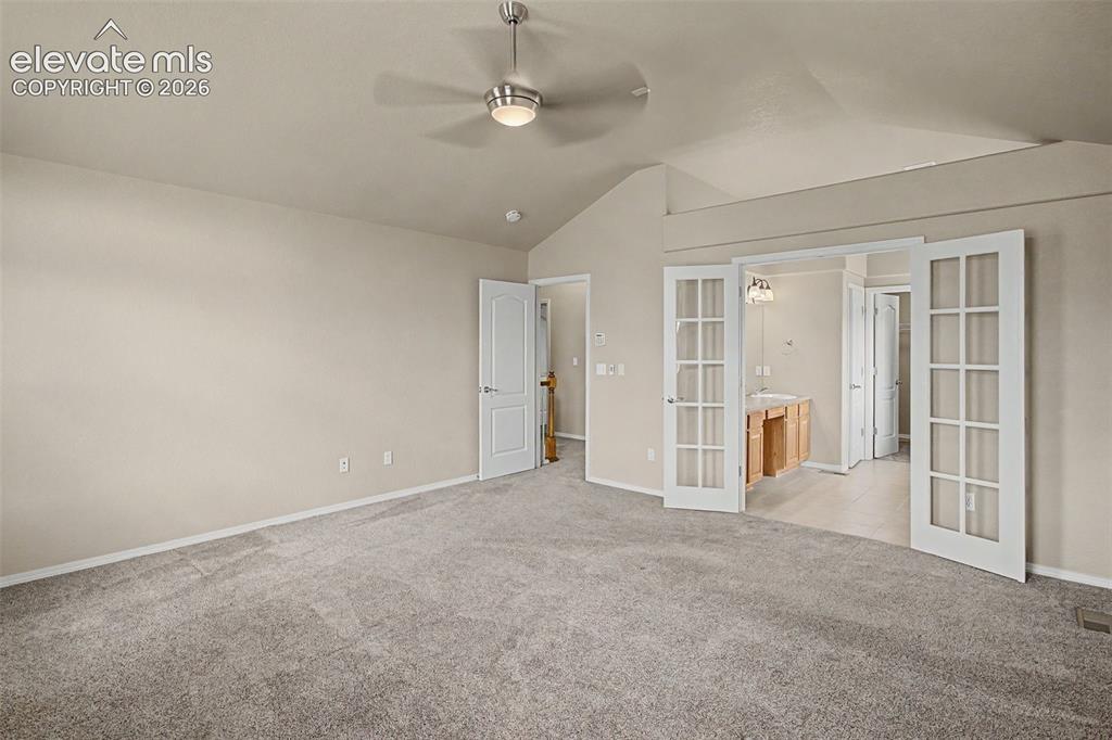 Image 19 of 43: Bedroom