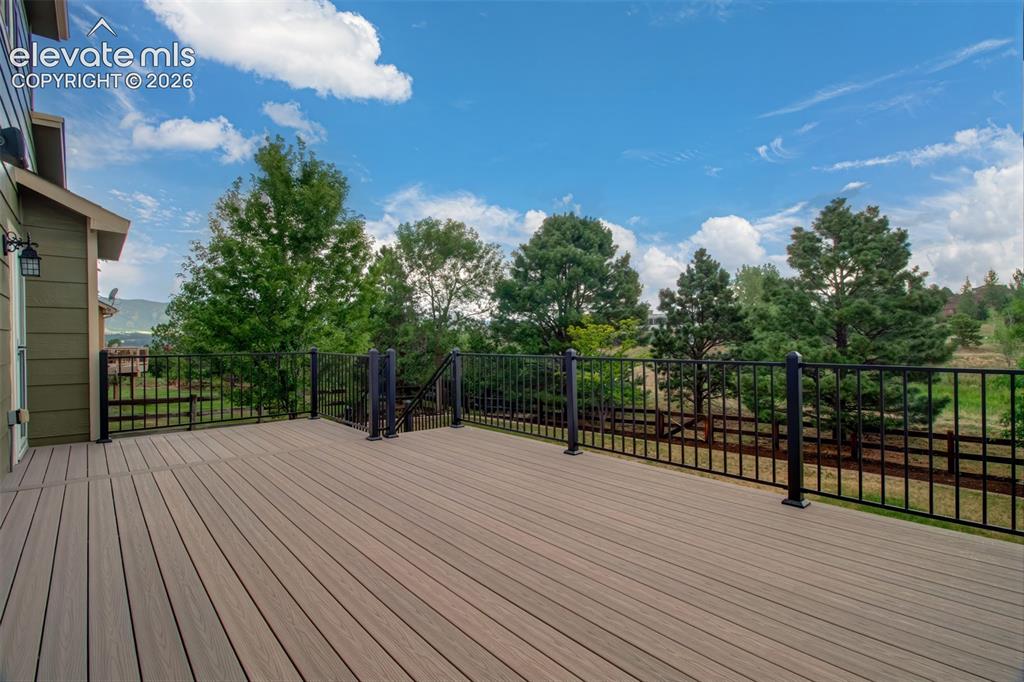 Image 38 of 47: Deck