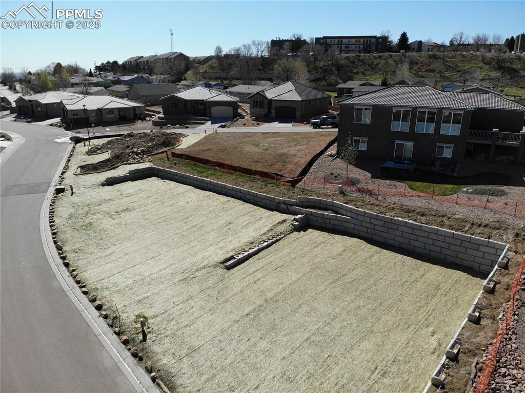 Image 4 of 8: No Description Available