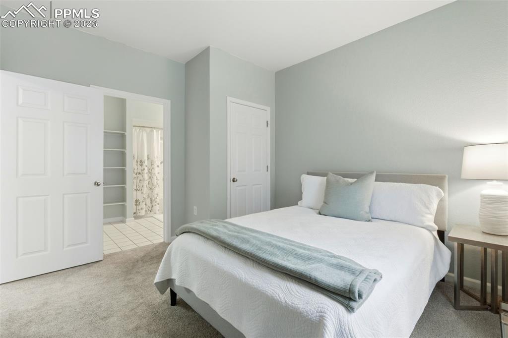 Image 18 of 39: Main level primary