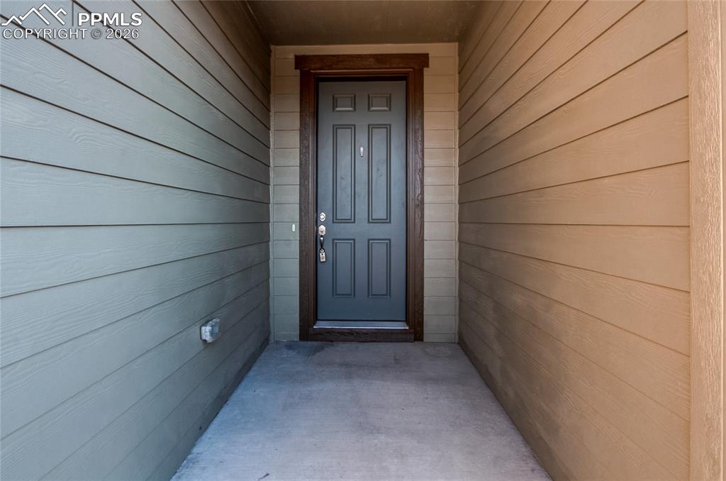 Image 18 of 49: Doorway to property