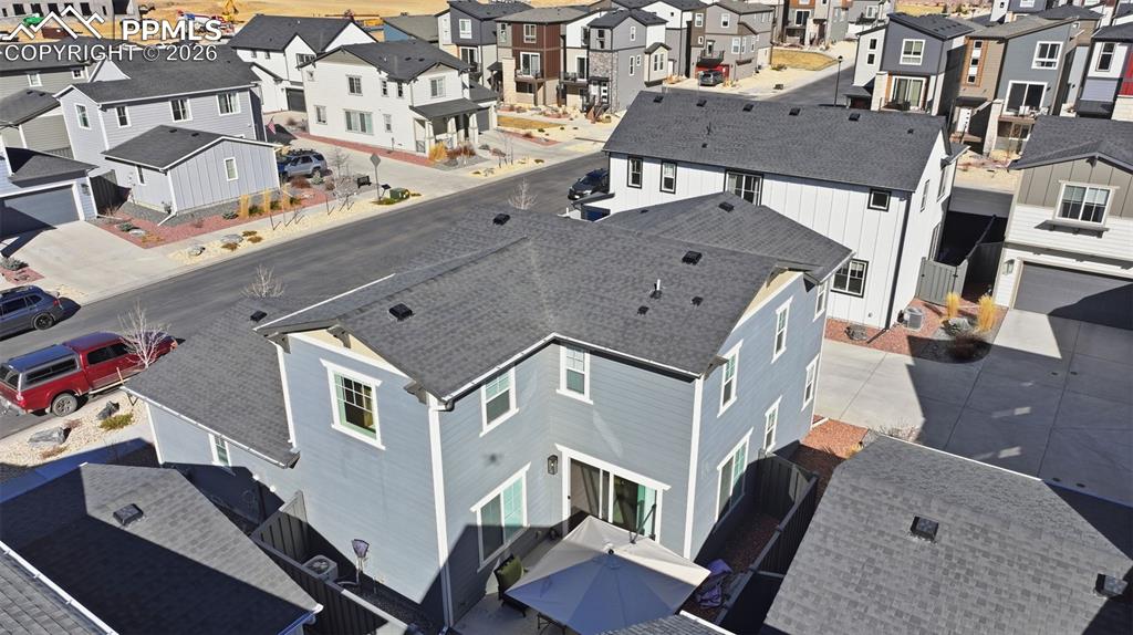 Image 27 of 32: Aerial View of the home