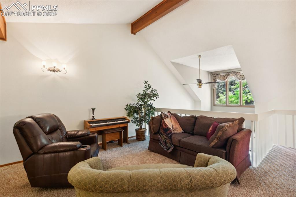 Image 13 of 23: Loft