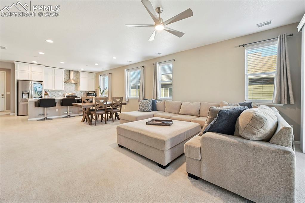 Image 11 of 24: Living Room