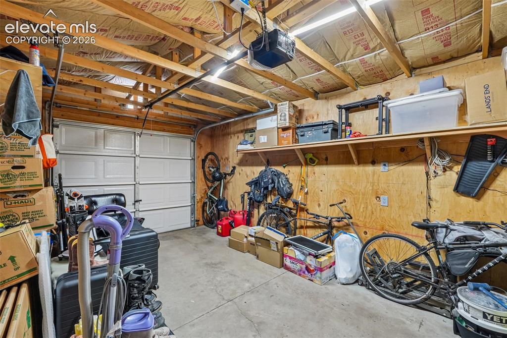 Image 39 of 40: 1 car detached garage
