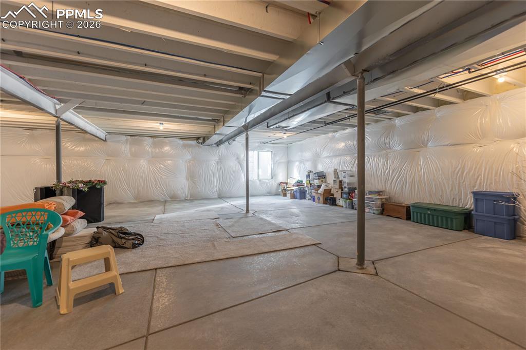 Image 22 of 27: Basement