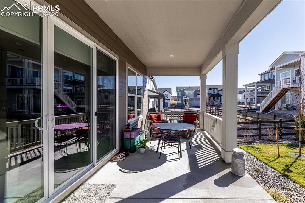 Image 26 of 27: Balcony