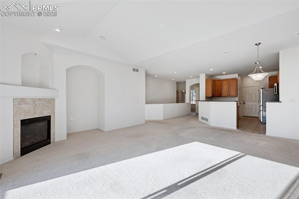 Image 4 of 28: Living Room