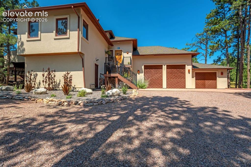 Caption: Custom built quintessential Colorado Home. Pay attention to the quality and details while walking th