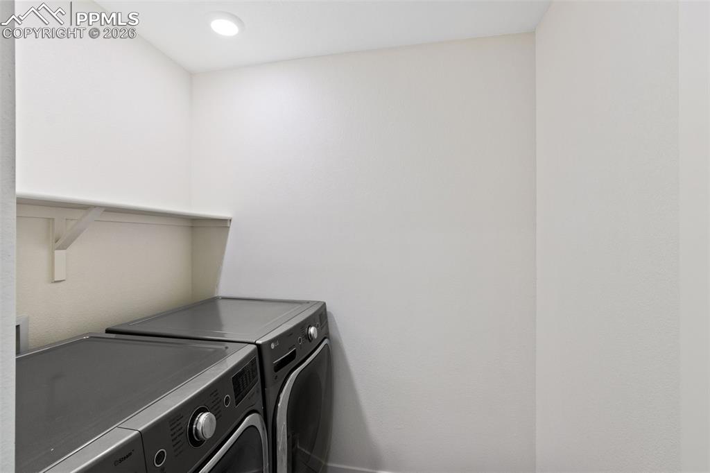 Image 27 of 43: Upstairs laundry room