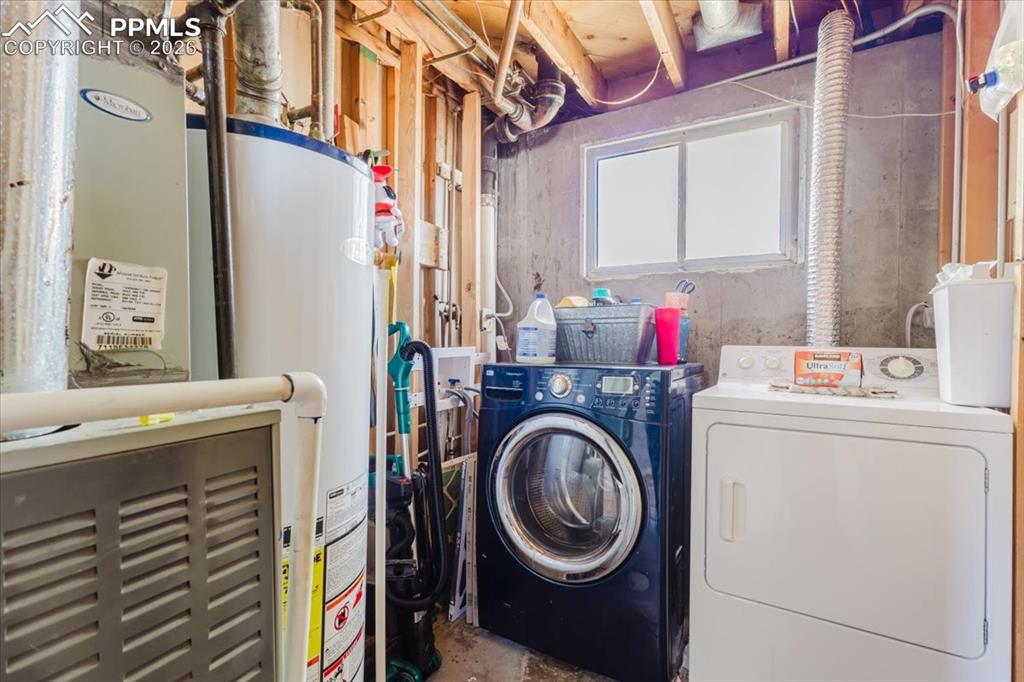 Image 30 of 46: Laundry