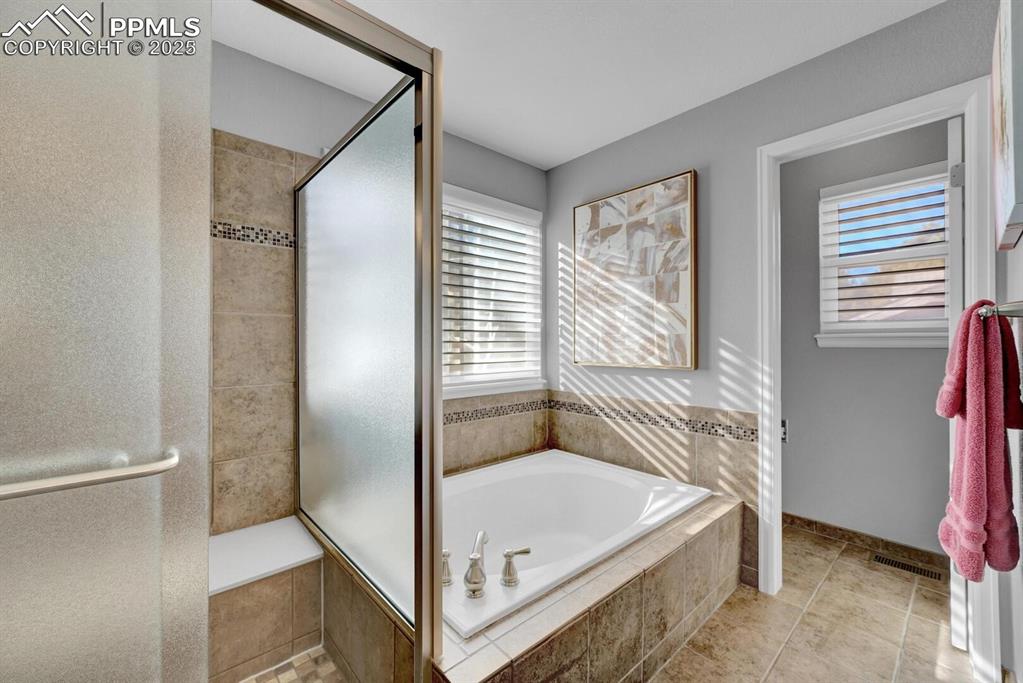 Image 27 of 28: Master Bathroom