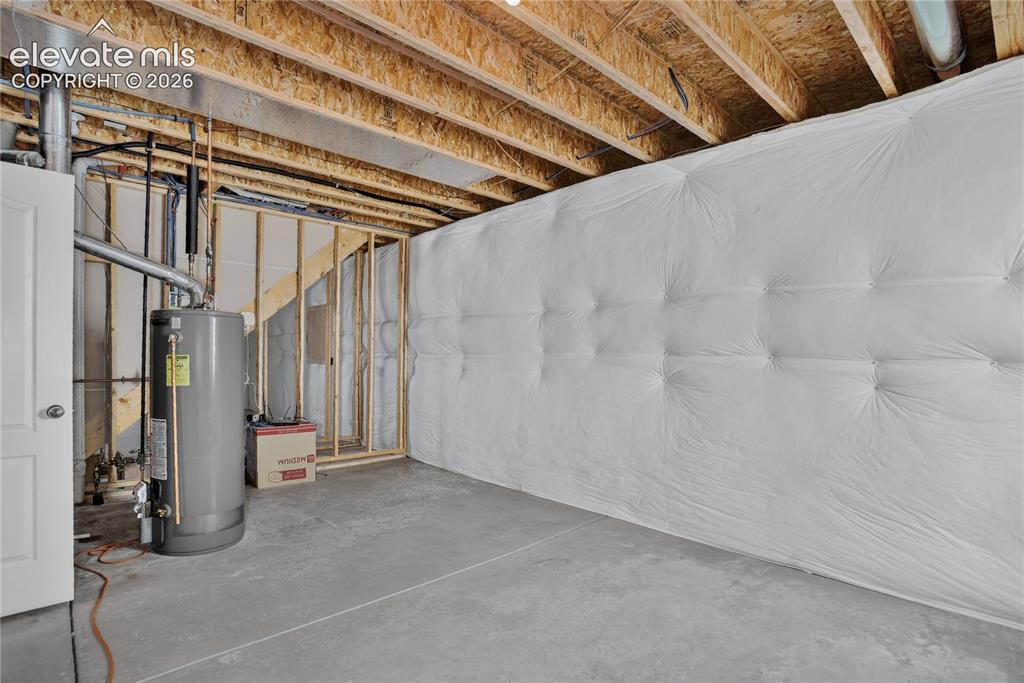Image 33 of 45: Plenty of storage in the basement - over 600 sf