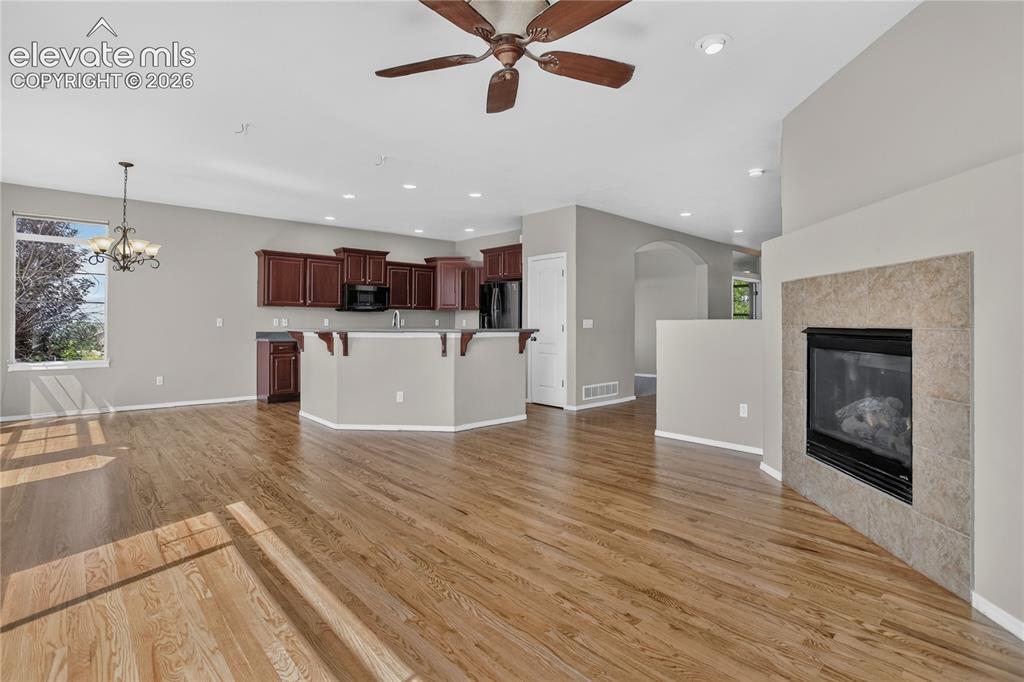 Image 8 of 45: Open kitchen with pantry and island
