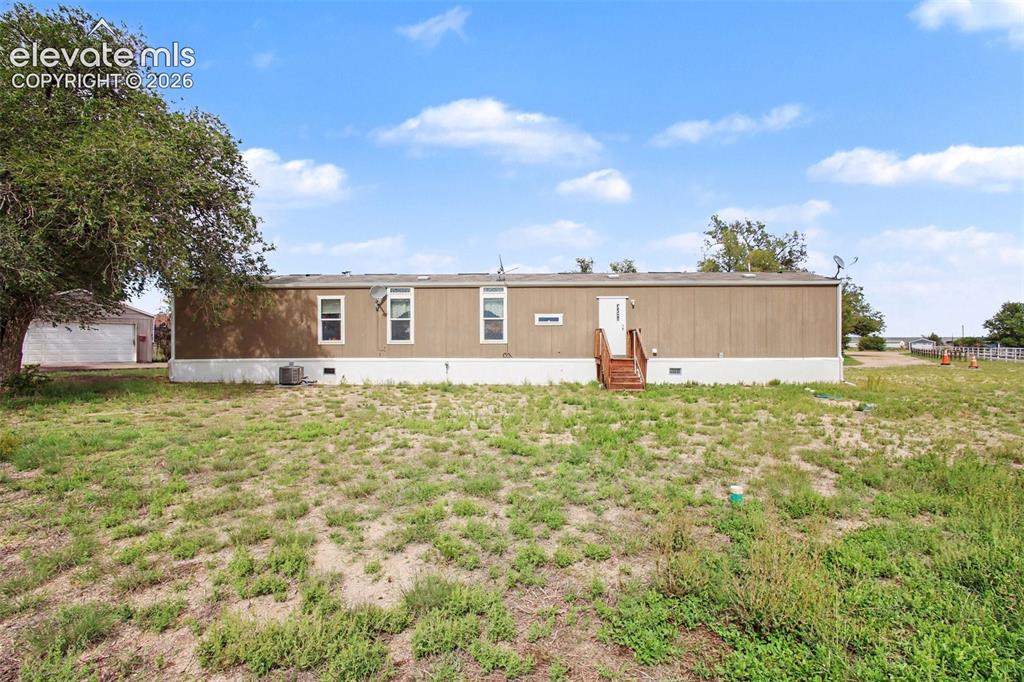 Image 40 of 45: 2nd Home: Enjoy open space, peaceful surroundings, and beautiful views from