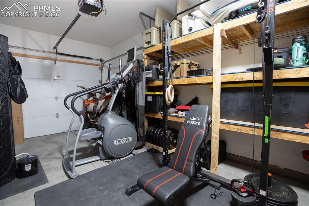 Image 25 of 27: Exercise Room