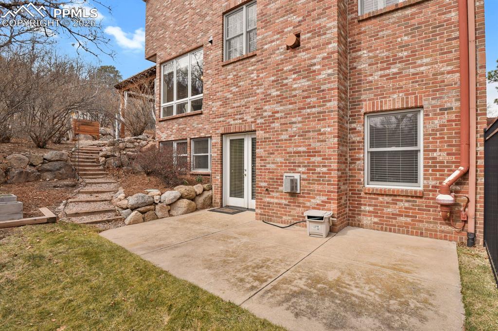 Image 44 of 50: Back of Structure