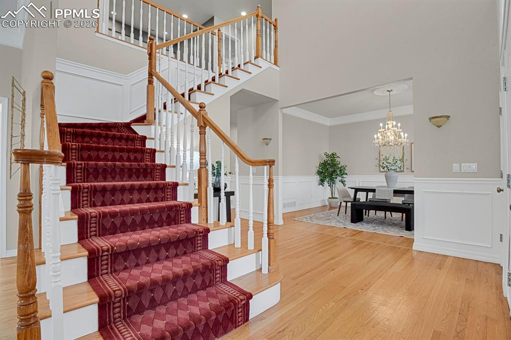 Image 5 of 50: Entrance Foyer