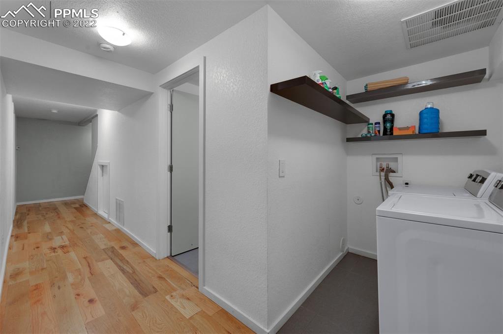 Listing 1366440, Image 35 of 48